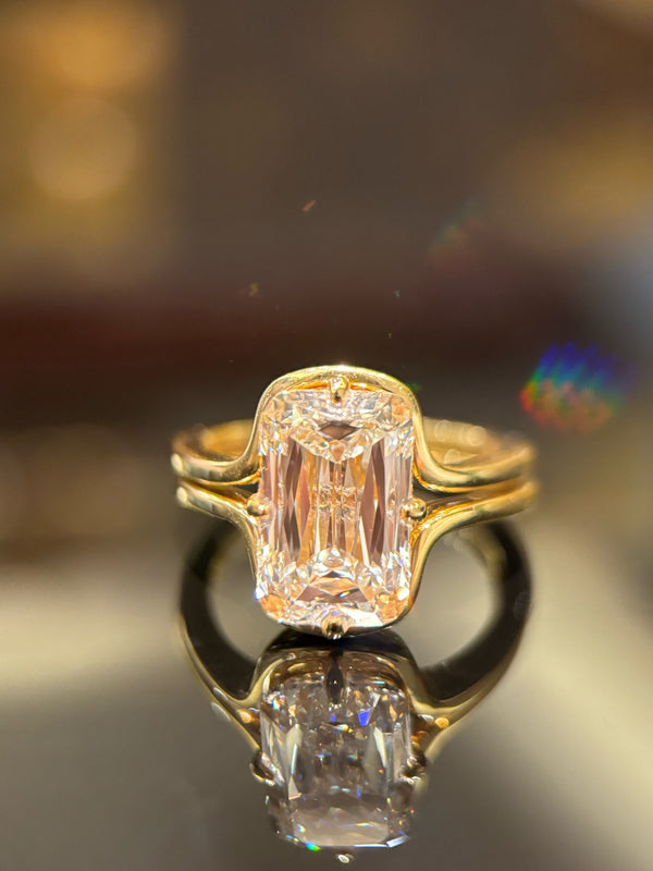 Ayutthaya Diamond Ring | IGI Certified, E Color, VVS Clarity, Fashionable Two-Wear Design 5-Carat