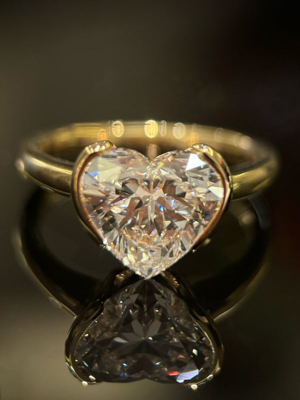 Heart-Shaped Diamond Ring | IGI Certified, D Color, VS Clarity, Vintage 14K Gold, Minimalist Design 3-Carat