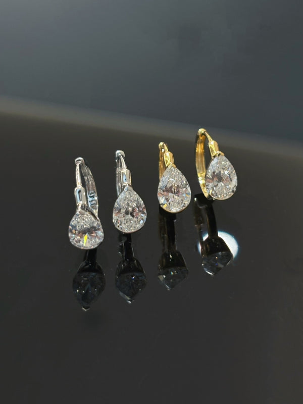 Elegant Pear Shape Diamond Stud Earrings | 1ct+ DEF VS-VVS | Everyday Luxury | Dulci Diamond